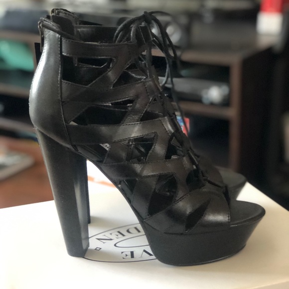 Chunky wooden caged heel platform - Picture 4 of 5